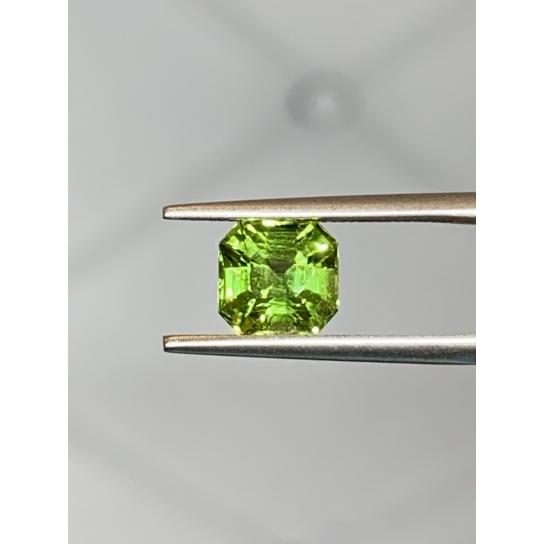 2.0ct Peridot