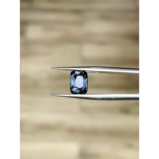 2.28ct Bluish Purple to Purplish Pink Colour 