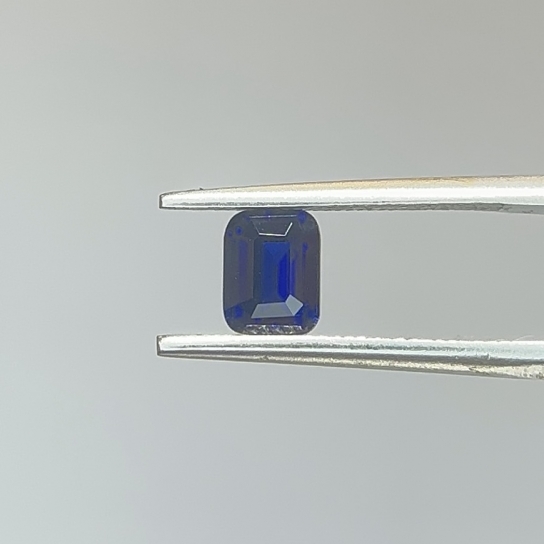 1ct Royal Blue Sapphire