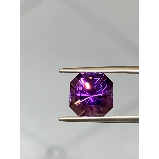 3.8ct Amethyst 