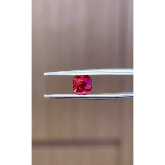 0.88ct Red Spinel SPNL37