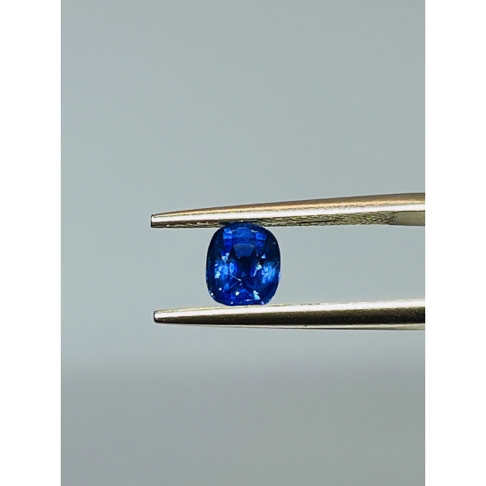 1.26ct Blue sapphire
